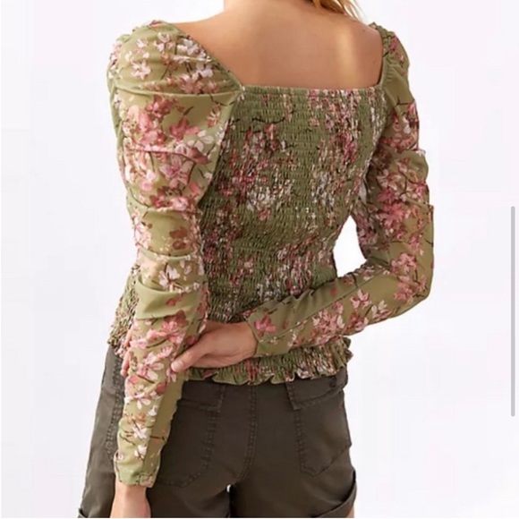 Anthropologie Ruched Top - Picture 2 of 7